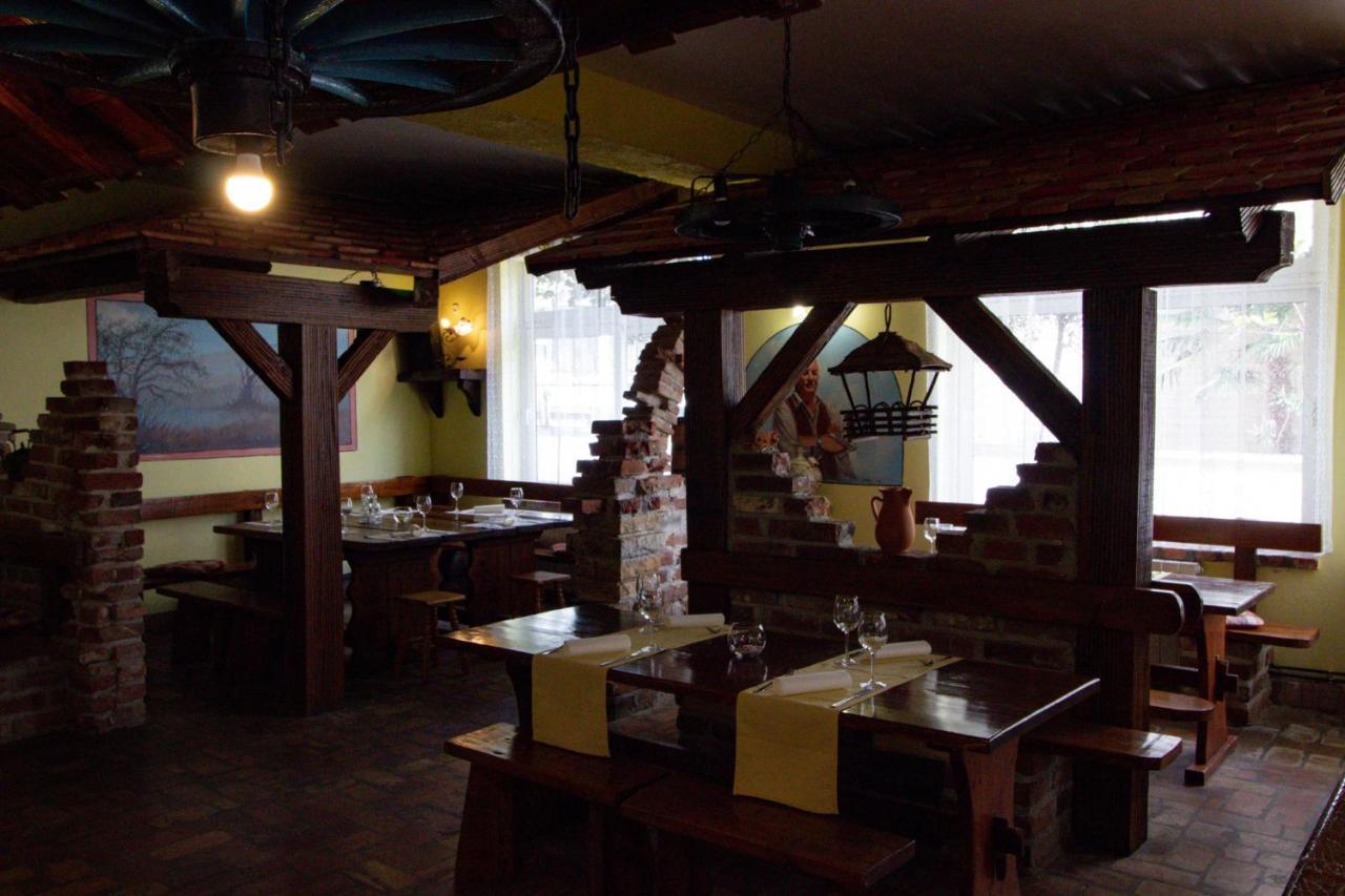 Biergarten Medulin Kültér fotó